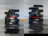 Used 2021 Volkswagen Tiguan SE w/ Panoramic Sunroof Package image 4