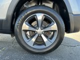 Used 2019 Jeep Cherokee Limited w/ Luxury Group image 5