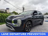 Used 2022 Mitsubishi Outlander SE image 4