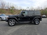 Used 2017 Jeep Wrangler Unlimited Sahara w/ Connectivity Group image 4