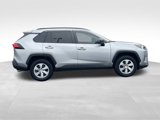 Used 2020 Toyota RAV4 LE image 2