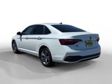 Used 2024 Volkswagen Jetta SE image 3