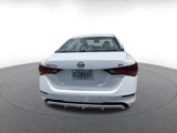 Used 2023 Nissan Sentra SV image 4