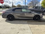 Used 2019 Toyota Camry XLE image 4