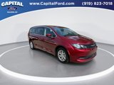 Used 2023 Chrysler Voyager LX image 2
