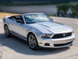 Used 2010 Ford Mustang Convertible image 5