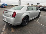 Used 2022 Chrysler 300 Touring L image 5