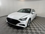 Certified 2022 Hyundai Sonata SEL w/ Convenience Package image 2