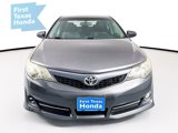 Used 2014 Toyota Camry SE image 2