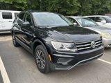 Used 2020 Volkswagen Tiguan SE image 2