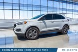 Used 2022 Ford Edge SEL w/ Sport Appearance Package image 2