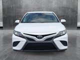 Used 2020 Toyota Camry SE image 2