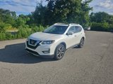 Used 2019 Nissan Rogue SL image 2