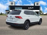 Used 2022 Volkswagen Tiguan SE image 5