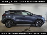 Used 2022 Kia Sportage Nightfall Edition image 2