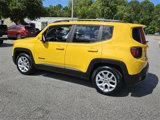 Used 2018 Jeep Renegade Latitude image 3