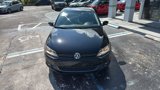 Used 2011 Volkswagen Jetta SEL image 4
