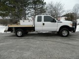 Used 2016 Ford F250 XL w/ Camper Package image 5