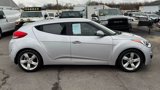 Used 2012 Hyundai Veloster image 6
