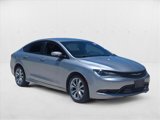 Used 2016 Chrysler 200 S image 3