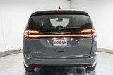 New 2025 Chrysler Pacifica Select image 4