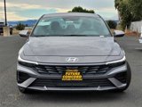 Used 2024 Hyundai Elantra SEL image 2