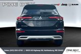 Used 2023 Mitsubishi Outlander SE image 4