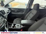 Used 2024 GMC Terrain SLE image 3