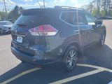Used 2016 Nissan Rogue SL image 5