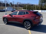 Used 2025 Chevrolet Trax LT w/ Driver Confidence Package image 3