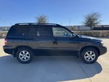 Used 2004 Toyota Highlander V6 w/ 3rd Row image 4