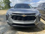 Used 2024 Chevrolet Trax LS w/ LS Convenience Package image 2