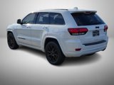 Used 2019 Jeep Grand Cherokee Altitude image 3