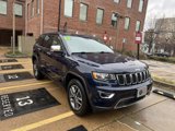 Used 2017 Jeep Grand Cherokee Limited image 3