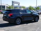 Used 2022 Ford Explorer XLT w/ Equipment Group 202A image 5