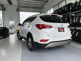 Used 2017 Hyundai Santa Fe Sport image 3