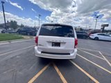 Used 2019 Dodge Grand Caravan SE w/ UConnect Hands-Free Group image 5