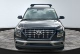 Used 2021 Hyundai Venue SEL image 3