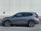 Used 2020 Nissan Rogue SL image 2