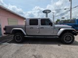 Used 2020 Jeep Gladiator Overland image 3