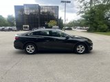 Used 2024 Chevrolet Malibu LT image 2