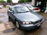 Used 2004 Volvo S60 2.5T image 2