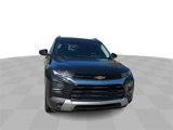 Used 2022 Chevrolet TrailBlazer LT w/ Convenience Package image 2