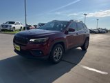 Used 2019 Jeep Cherokee Latitude Plus w/ Comfort/Convenience Group image 3