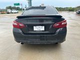 Used 2017 Nissan Altima 3.5 SL w/ 3.5SL Technology Package image 4