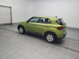 Used 2021 Hyundai Venue SE image 3