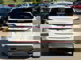 Used 2019 Lincoln Nautilus Select image 5