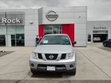 Used 2008 Nissan Frontier SE image 2