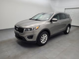 Used 2016 Kia Sorento LX w/ LX Convenience Package image 2