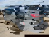 New 2025 Chrysler Pacifica Select image 3